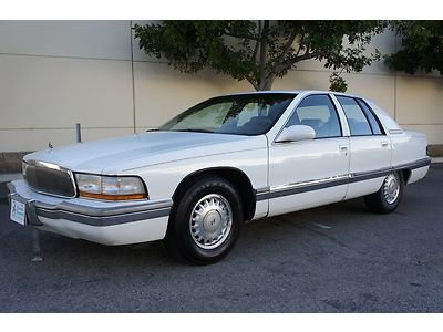 1995 buick roadmaster white leather 5.7l v8 alloys ac low miles low reserve