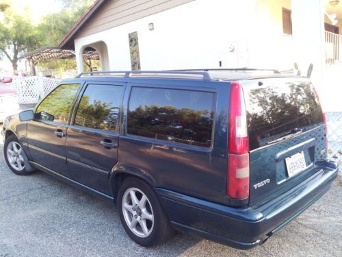 1998 volvo v70 base wagon 4-door 2.4l