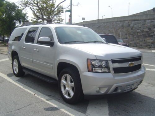 Lt.fully loaded, navigation, dual res, 20 inch rims,rear view camera and more