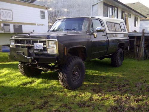 1980 gmc 2500 pickup - 350/sm465/np205, 6&#034; lift with humvee wheels/tires, winch!