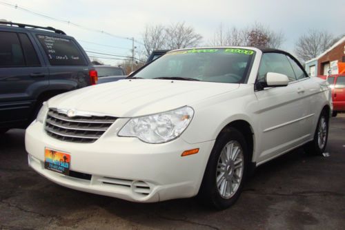 2008 chrysler sebring touring convertible 2-door 2.7l