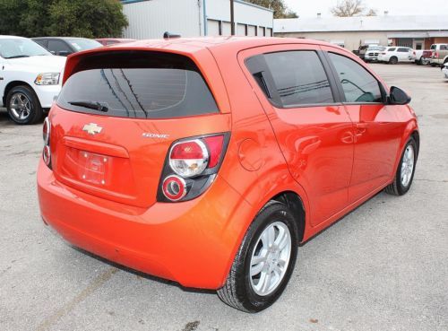 1.8L I4 Automatic LS Keyless Entry OnStar SiriusXM Power Equipment Alloy Wheels, image 4