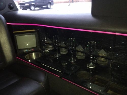 LIMO LIMOUSINE LINCOLN TOWN CAR FORD WHITE 2000 Excellent condition STRETCH RARE, US $8,000.00, image 11