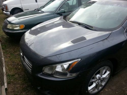 2012 nissan maxima sv sedan 4-door 3.5l