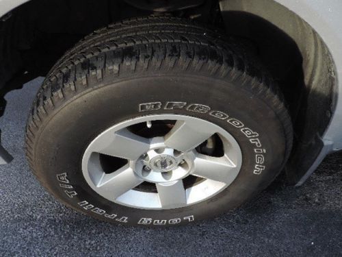SE 5.6L CD Rear Wheel Drive Tires - Front All-Season Tires - Rear All-Season ABS, image 7
