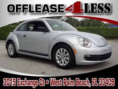 2013 volkswagen beetle only 19k miles clean carfax 1 owner warranty