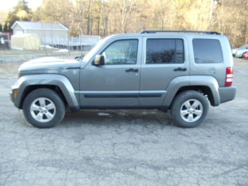 Repairable rebuildable wrecked salvage project e z fix auto 4x4 sport