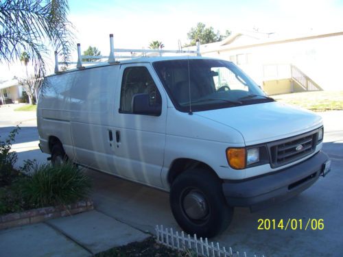 Ford: e-series 250 cargo van 2003