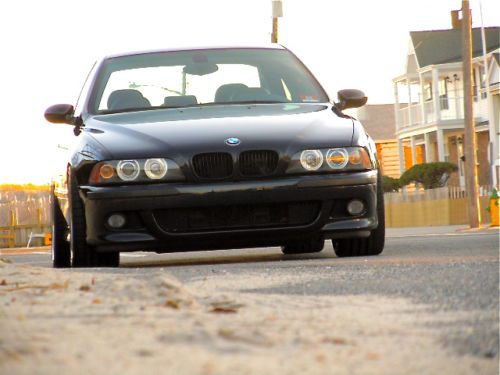2002 bmw e39 m5 ((clean title (in hand) no accidents, and service records))