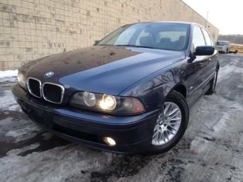 Bmw 530i 5-speed manual transmission  sunroof clean free autocheck  no reserve