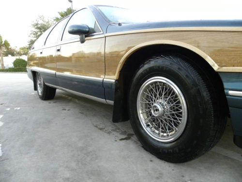 1994 chevy caprice classic wagon 5.7 lt1 (the woody) *no reserve*