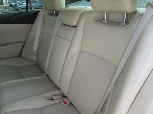 11 BLACK 3.5L V6 LEATHER SUNROOF NAVIGATION MILES:26K SEDAN CERTIFIED, image 17