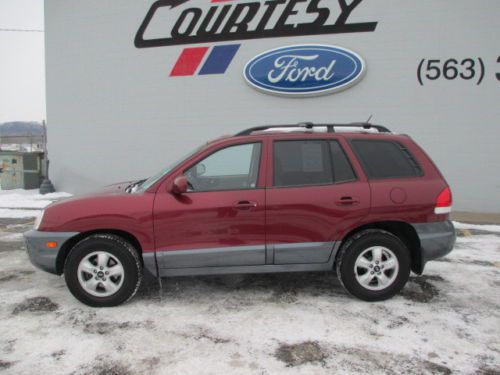 Nice 1 owner super low miles low reserve front wheel drive carfax beautiful suv