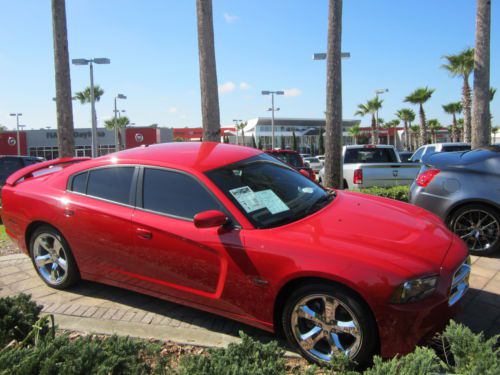 Certfied 5.7 hemi automatic 8.4&#034; nav bluetooth low mile one owner