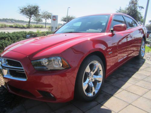 Certfied 5.7 Hemi Automatic 8.4" Nav Bluetooth Low Mile One Owner, image 3