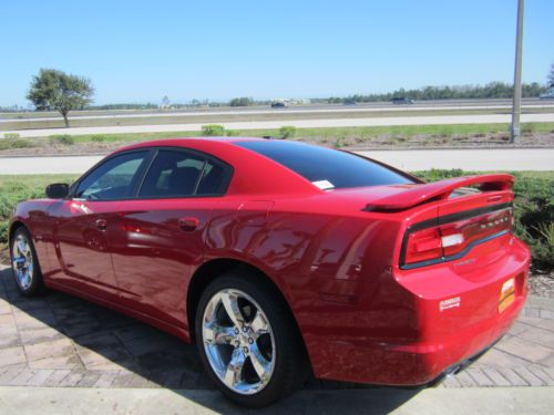 Certfied 5.7 Hemi Automatic 8.4" Nav Bluetooth Low Mile One Owner, image 7