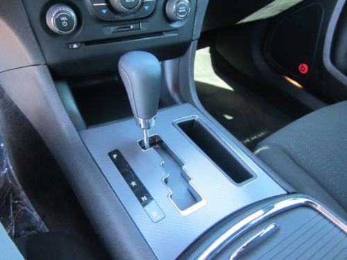 Certfied 5.7 Hemi Automatic 8.4" Nav Bluetooth Low Mile One Owner, image 47