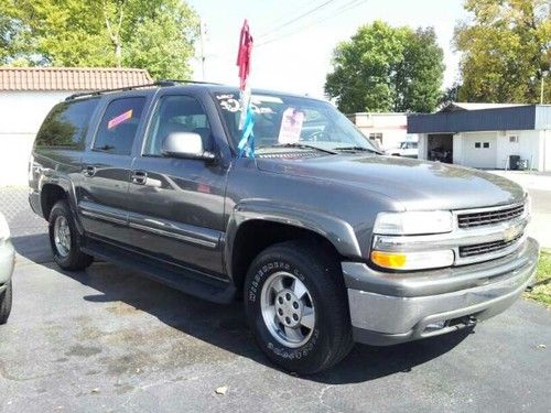 02 chevy suburban 4x4 leather 3rd row dvd sunroof warranty!