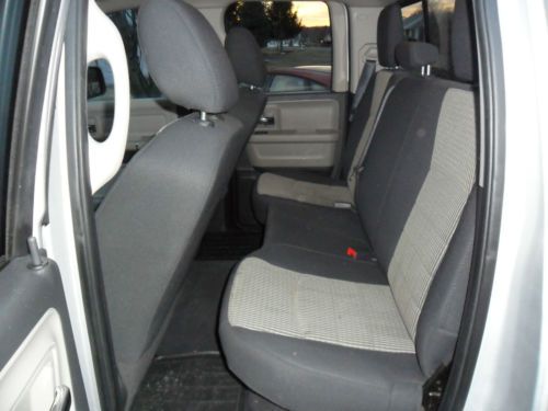 2011 Ram 1500 SLT Crew Cab Pickup 4-Door 4.7L, image 12