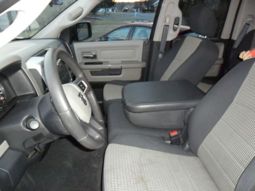 2011 Ram 1500 SLT Crew Cab Pickup 4-Door 4.7L, image 13