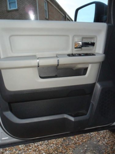 2011 Ram 1500 SLT Crew Cab Pickup 4-Door 4.7L, image 14