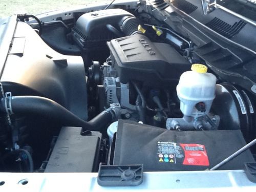 2011 Ram 1500 SLT Crew Cab Pickup 4-Door 4.7L, image 18