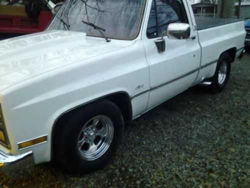 1986chevrolet silverado ! 454 awesome truck!