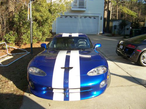 1996 dodge viper gts in mint condition