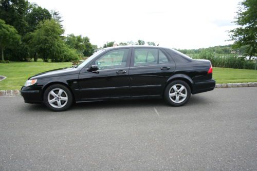 2004 saab 9-5 arc 2.3turbo *5 spd*leather*black*htd sts*