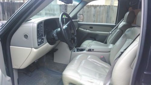 2002 Chevrolet Suburban 1500 LT Sport Utility 4-Door 5.3L, US $7,900.00, image 3