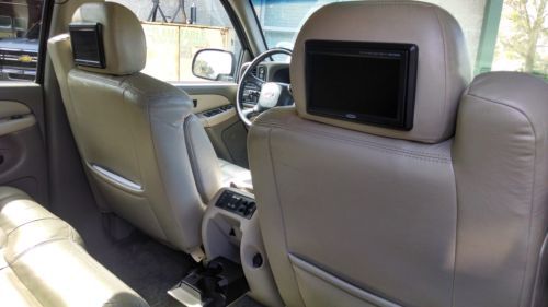 2002 Chevrolet Suburban 1500 LT Sport Utility 4-Door 5.3L, US $7,900.00, image 4