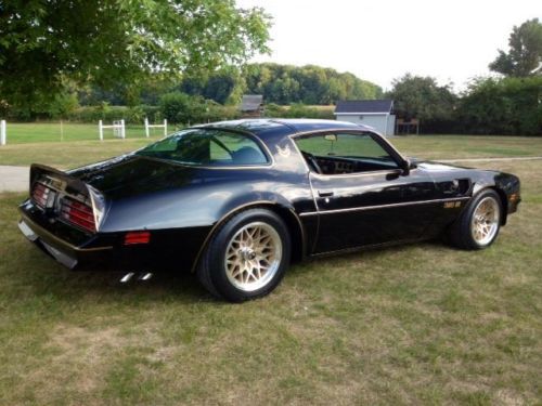 1977 pont trans am  y82 special edition