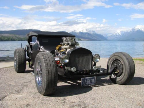 1923 ford t bucket hot rod, zoomie headers, convertable