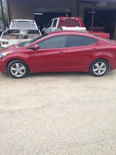 2012 hyundai elantra gls sedan 4-door 1.8l