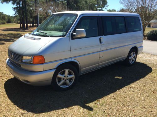 2002 volkswagen eurovan gls standard passenger van 3-door 2.8l