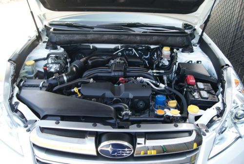 2013 Subaru Outback 2.5i Special Appearance. Keyless start/entry. Amazing shape!, US $26,490.00, image 15
