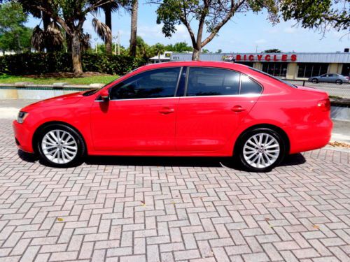 Florida Tiptronic Winter & Sport Pkg Navigation 14K Miles Clean Car Clean Carfax, image 3
