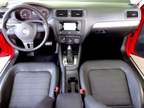 Florida Tiptronic Winter & Sport Pkg Navigation 14K Miles Clean Car Clean Carfax, image 12