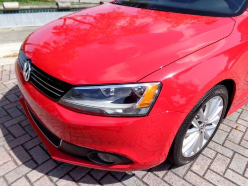 Florida Tiptronic Winter & Sport Pkg Navigation 14K Miles Clean Car Clean Carfax, image 33