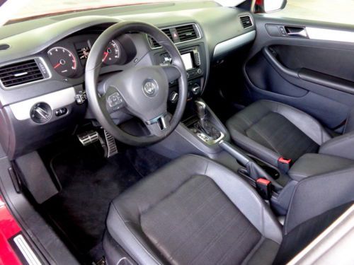 Florida Tiptronic Winter & Sport Pkg Navigation 14K Miles Clean Car Clean Carfax, image 61