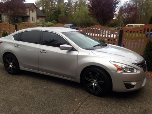 2013 nissan altima s sedan 4-door 2.5l 0nly 5k mile 18 new wheels