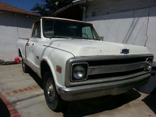 1969 chevy truck c-10 short bed fleet side