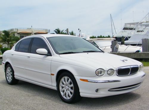 Low miles!! clean hist!! jaguar x-type 2.5l!! loaded!! south fl car!! call now!!