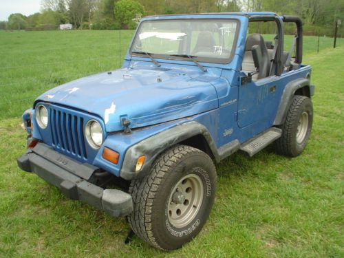 1999 jeep wrangler wrecked runs &amp; drives no title