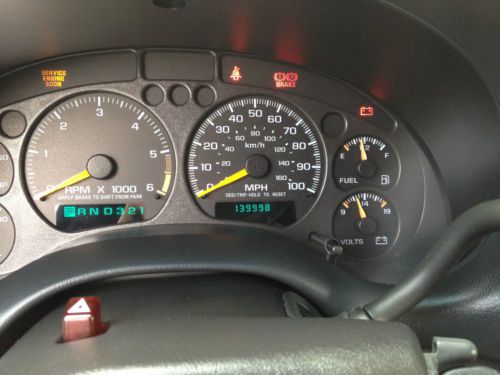 2001 Chevrolet S10 LS Extended Cab Pickup 3-Door 4.3L, image 4