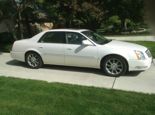 2006 cadillac dts performance base sedan 4-door 4.6l