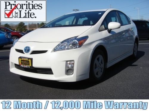 2010 41k miles white hatchback hybrid eco cd aux clean carfax 1 owner