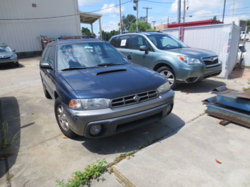 No reserve - awd hatchback wagon automatic - needs work, salvage/reconst title