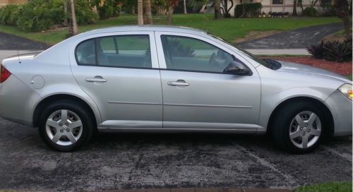 2005 chevrolet cobalt base sedan 4-door 2.2l