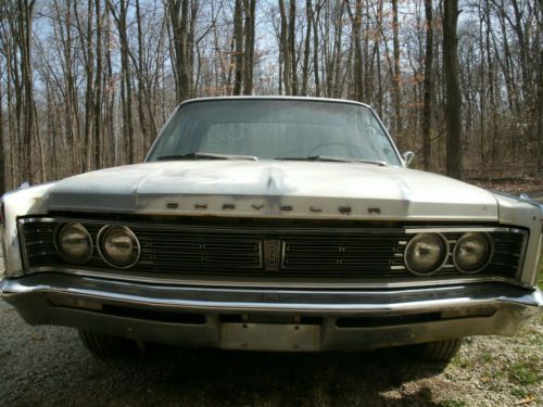 1966 chrysler newport 4 door sedan  71,000 original miles